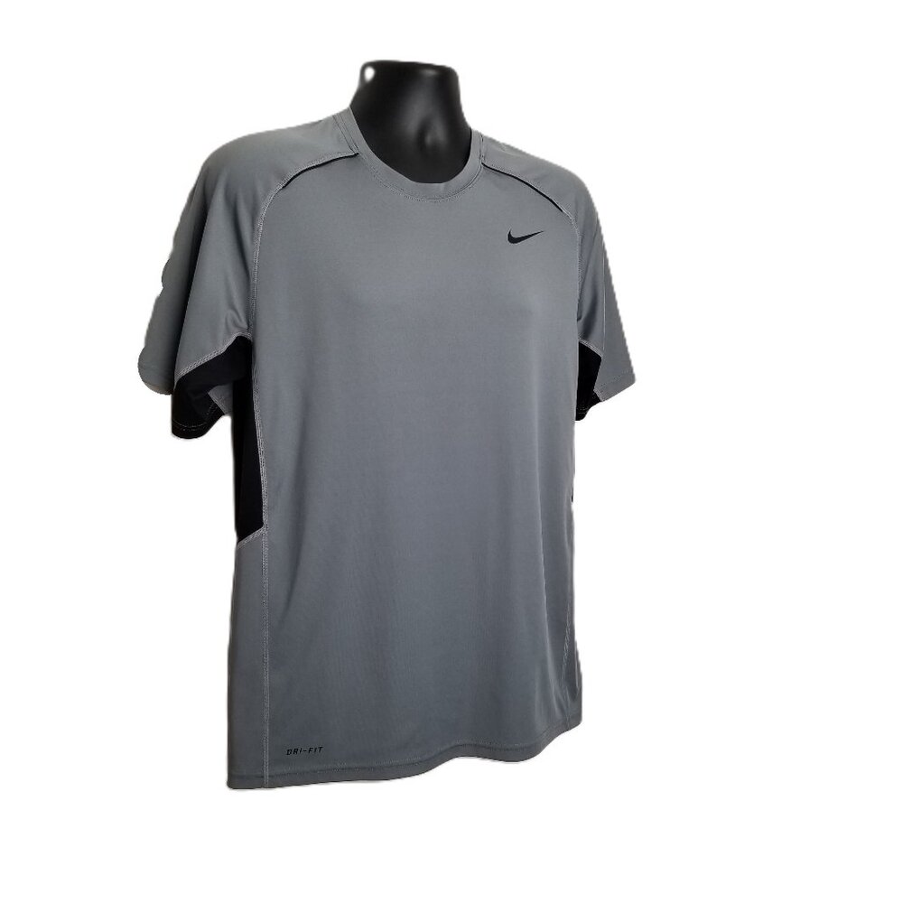 Nike Dri-FIT Men's M Gray Black Mesh Panel Running Training Shirt Short Sleeve